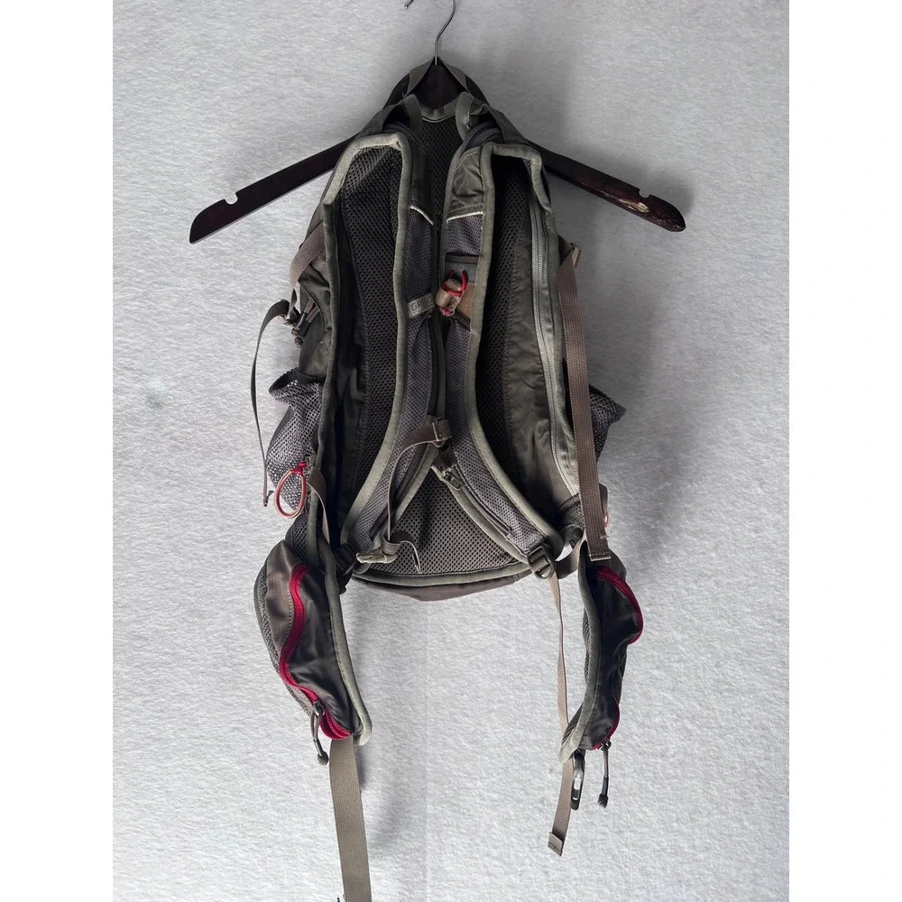 Gregory Wasatch 12 Hydration Pack Backpack Olive Brown Trail Running Hiking